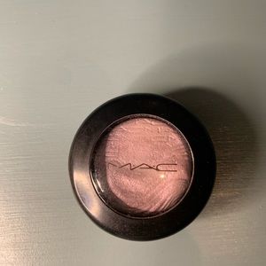 Mac eyeshadow in Ready To Party